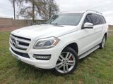 Mercedes-Benz GL 350 BlueTEC 4MATIC - - weiße Mercedes-Benz GL 350