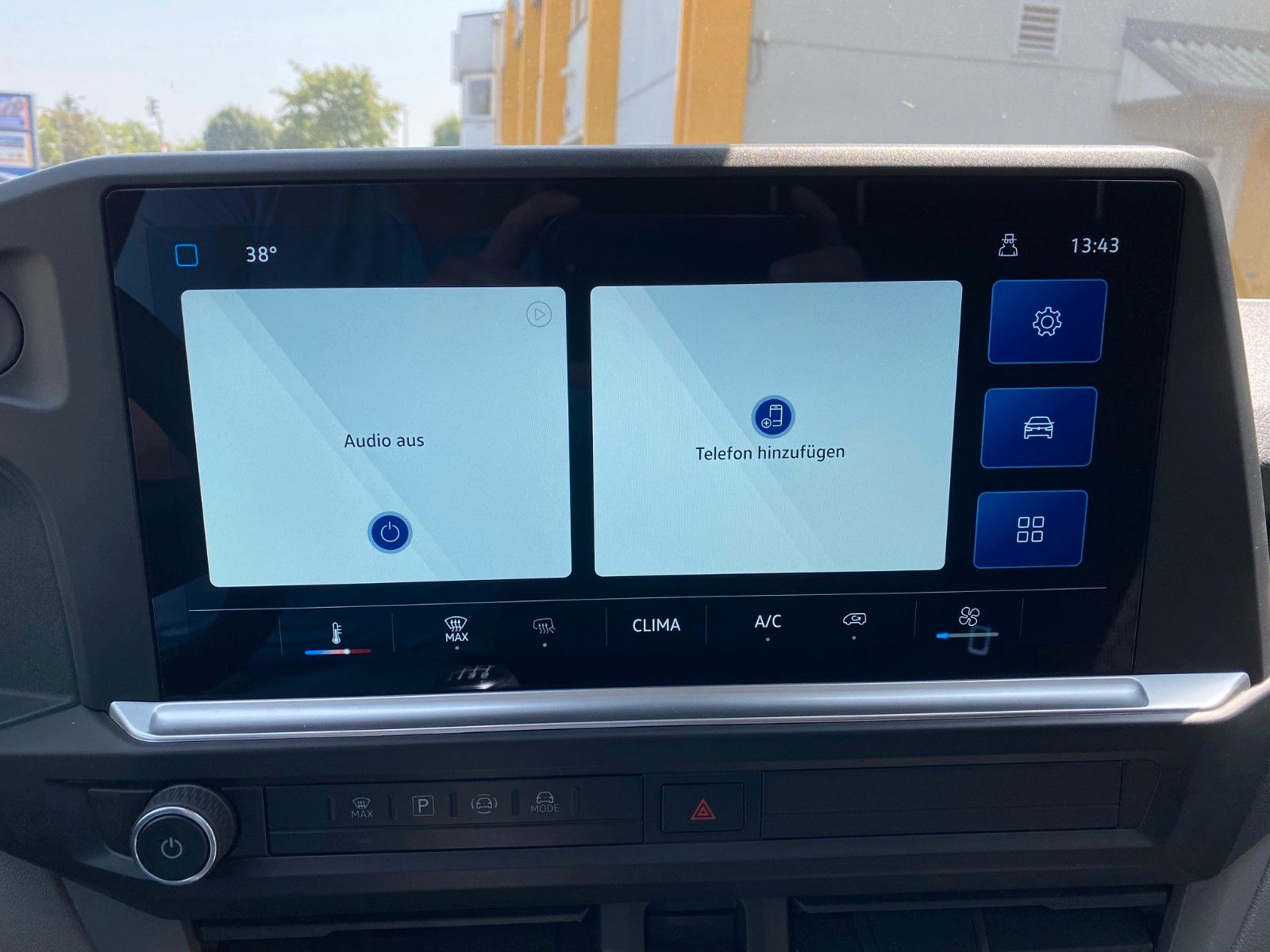 Fahrzeugabbildung Volkswagen T7 2.0 TDI+App+PDC+sofort verfügbar+2x Heckflüge