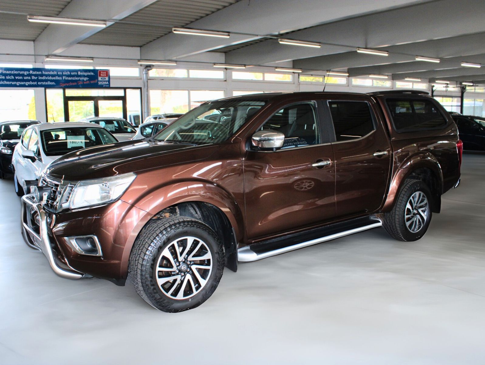 Fahrzeugabbildung Nissan Navara Double Cab Connecta 4x4 AHK Hardtop 1.Hd