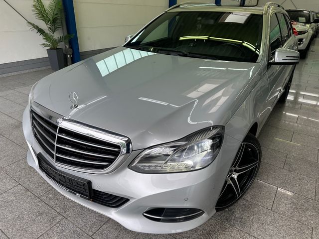 Mercedes-Benz E 220 CDI T*AUTOM*KAMERA*COMAND*SD*TEMP*SHZ*AHK