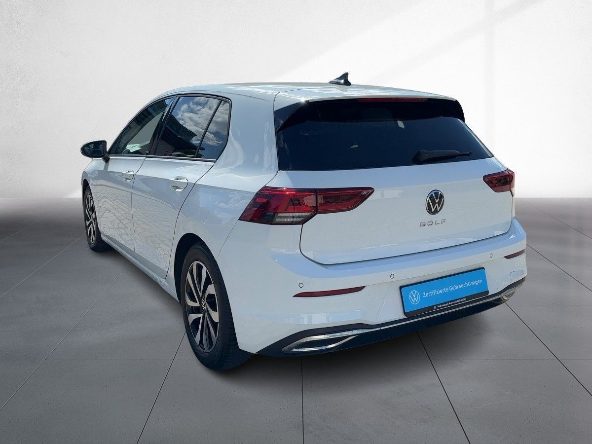 Volkswagen Golf - Bild 3