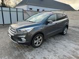 Ford Kuga 2,0 TDCi 4x4 132kW Titanium PowerShift ... - Ford Kuga mit Halbautomatikschaltung