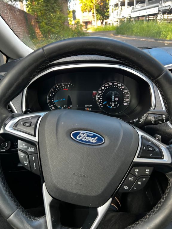 Image of Ford S-Max