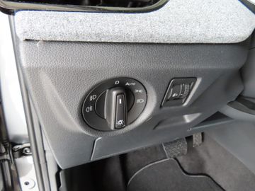 Fotografie 13 des Skoda Kamiq Selection 1.0 85kw DSG AHK Klima 5J. Garan