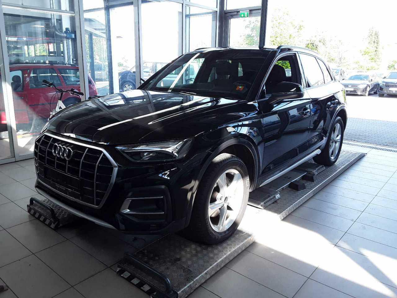 Audi Q5 40 TDI quattro advanced AHK LED Shz