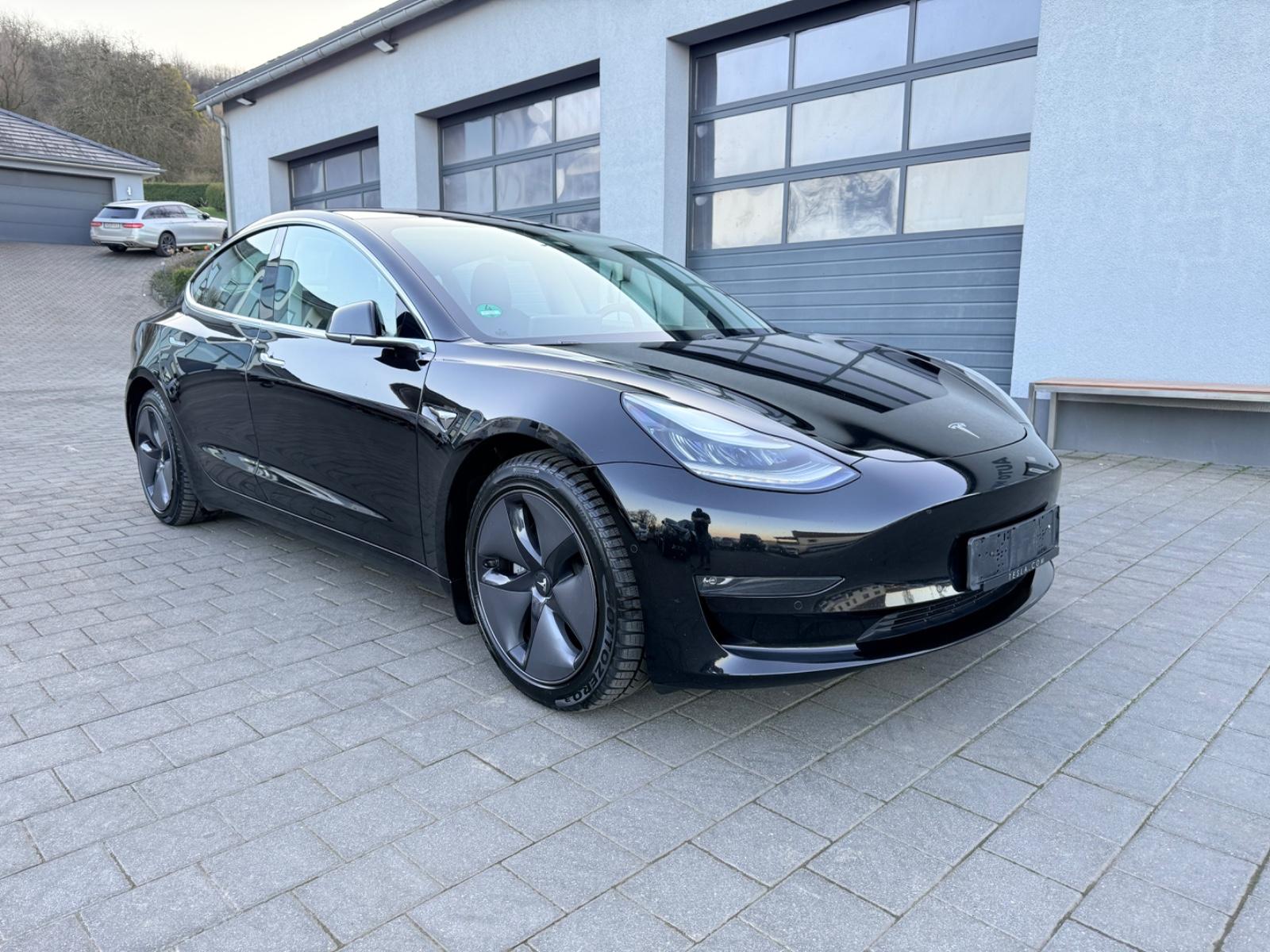 Tesla Model 3 Long Range | *ACC Boost* | *EAP* |