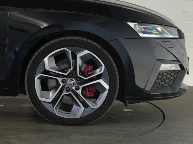 Octavia COMBI RS TSI DSG+LED LICHT+NAVI+RÜCKFAHR