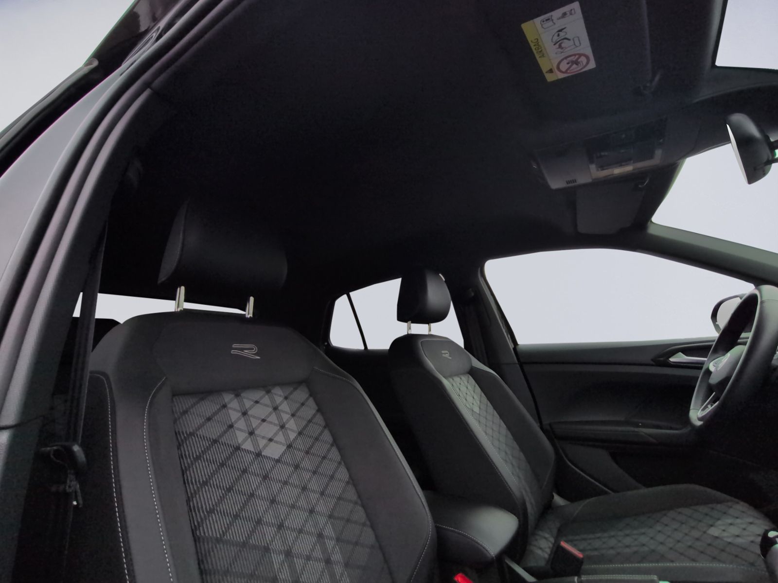 T-Cross 1.5 TSI DSG R-Line KAMERA+NAVI+AHK