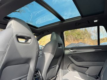 Skoda Kodiaq 2.0 TDI 4x4 Sportline Pano AHK 7-Sitze