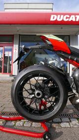 Ducati STREETFIGHTER V4 LAMBORGHINI **SAMMLERSTÜCK** - Offers