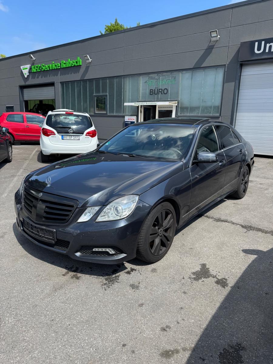 Mercedes-Benz E 350 E Limousine E 350 CDI  Motorschaden