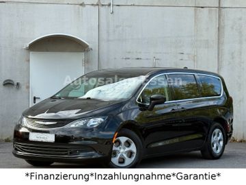 Chrysler Pacifica - 3