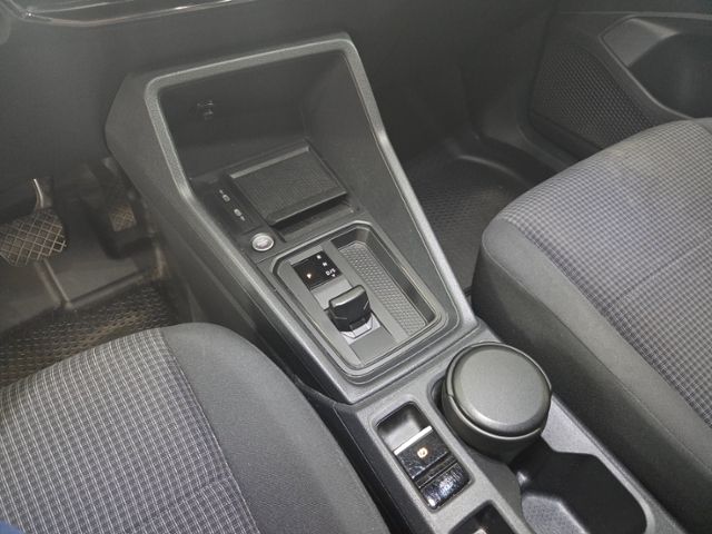 Caddy Cargo 2.0 TDI DSG LED NAV ACC STH vorbAHK