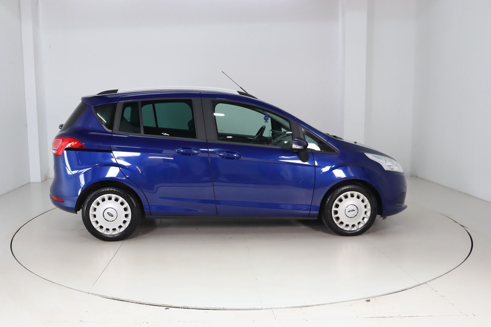 Fahrzeugabbildung Ford B-Max SYNC Edition * Navi * SHZ * PDC