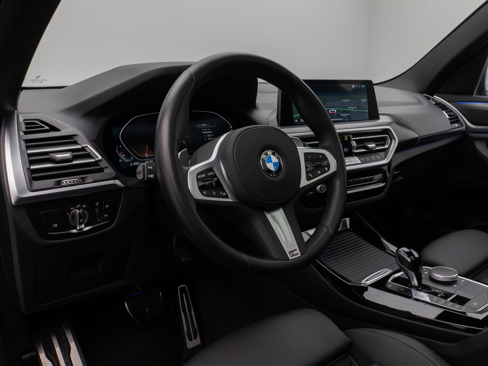 Fahrzeugabbildung BMW X3 xD20i M Sport Panorama Kamera HiFi DAB 19Zoll