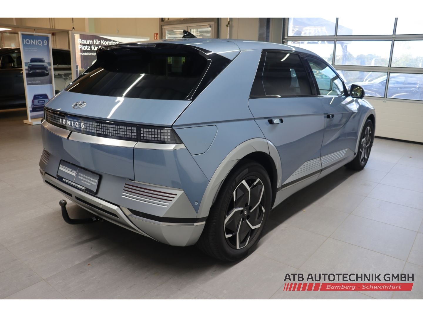 Fahrzeugabbildung Hyundai IONIQ 5 UNIQ 77,4 kWh 97,6% SOH HUD AHK-abnehmba