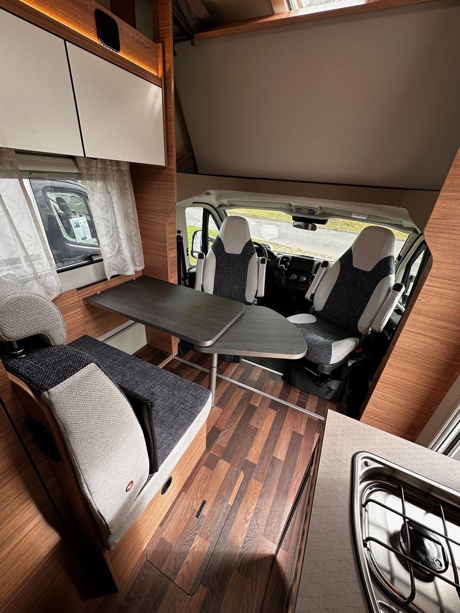 Fahrzeugabbildung Weinsberg CaraHome 550 MG AHK Lithium Abstandstempomat