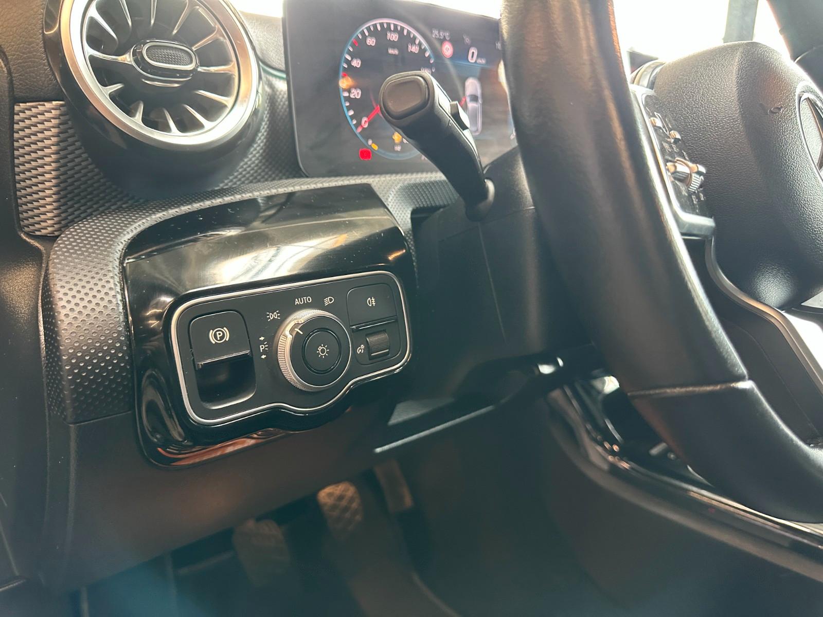 Mercedes-Benz A-Class *SitzBelüftung/HZ*Spurhalte*Night*ACC*LED*, миниатюра 8