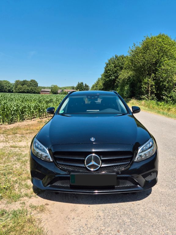 Image of Mercedes-Benz C 200