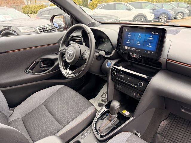 Toyota Yaris Cross Hybrid FWD Spicy Edition + Bear Lock