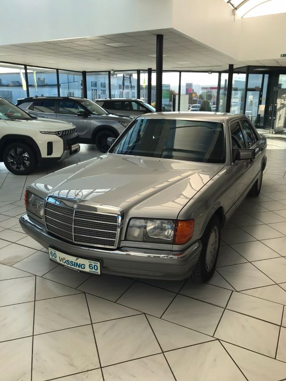MERCEDES-BENZ S-Class 1989