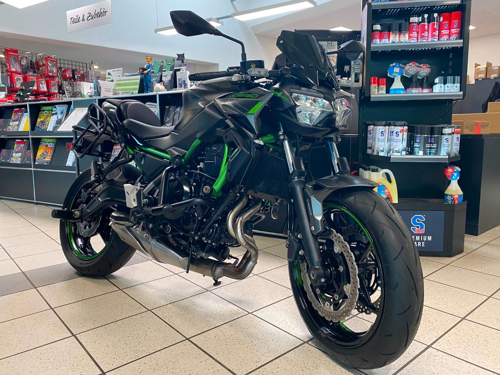 Kawasaki Z 650 ABS "Zubehör + Neue Reifen"