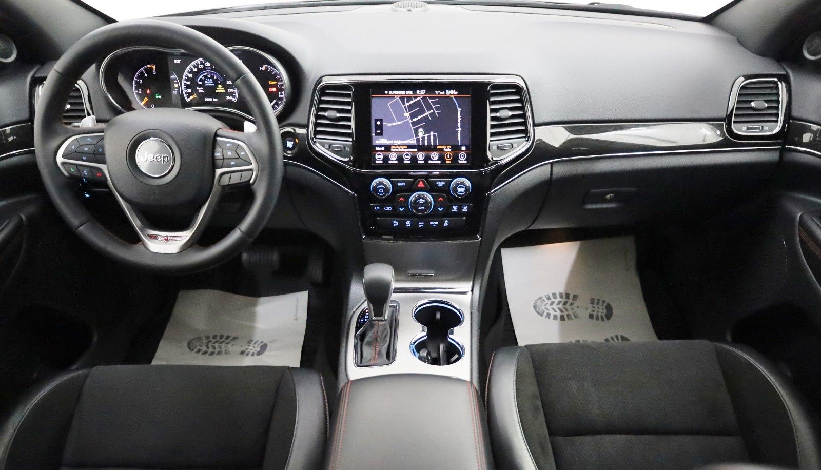 Fahrzeugabbildung Jeep Grand Cherokee Trailhawk,Navi,Sitzlüftung,Kamera