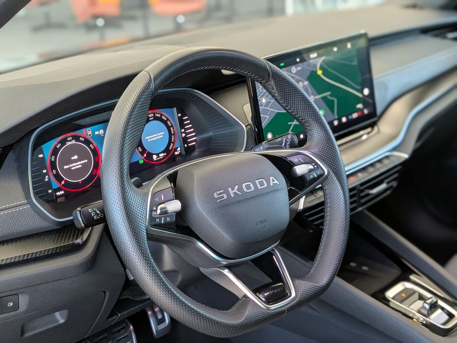 Fahrzeugabbildung SKODA Octavia 1.5 TSI Sportline Pano Matrix AHK 5J-Gar