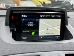 Fahrzeugabbildung Megane III Limited 1.2 TCe 115 nur 5000 km!!
