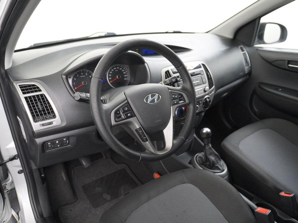Hyundai i20 1.2i Go! Tempomate Händlerwartung