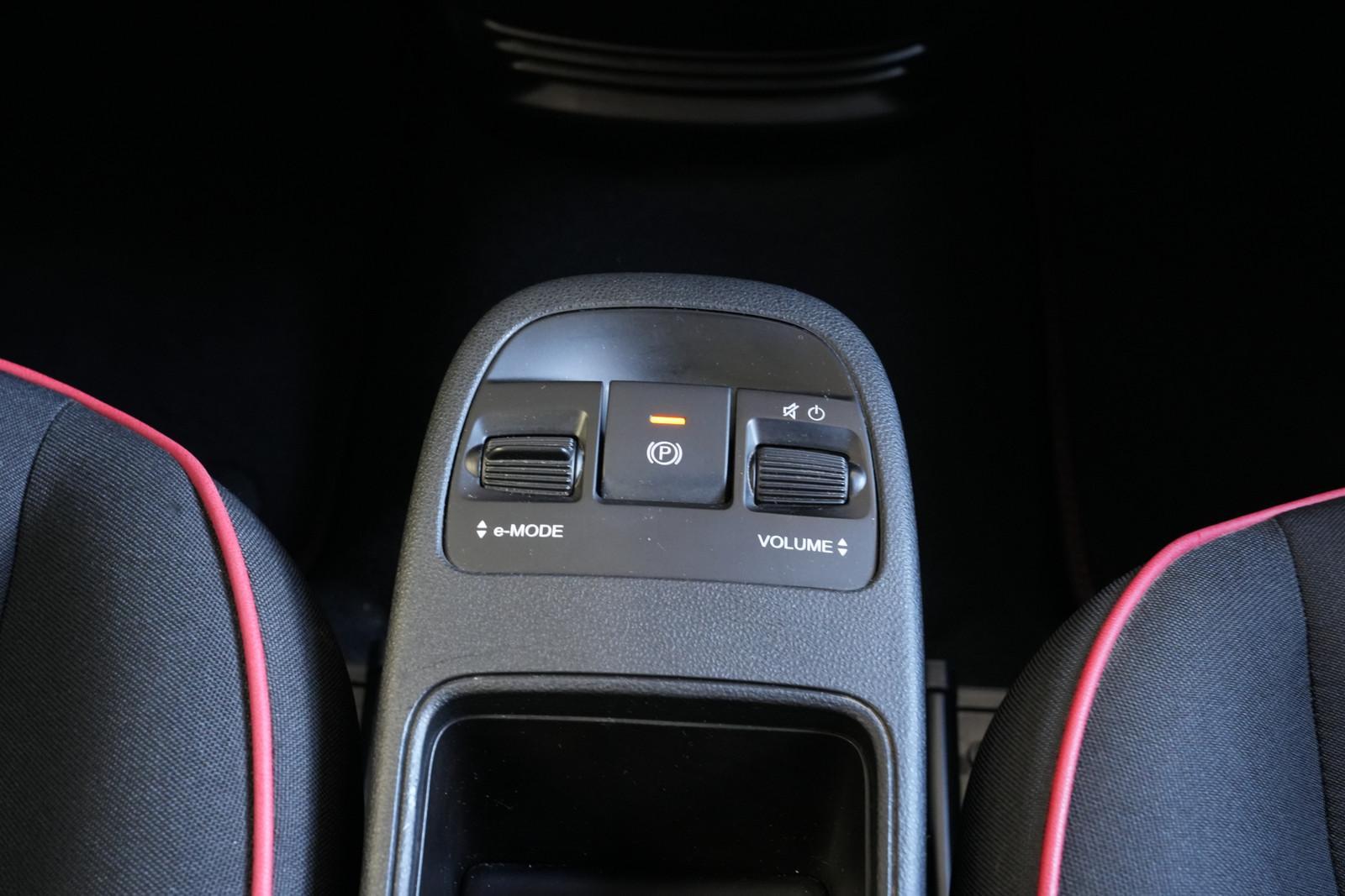 Fiat 500 e Red *NAV*LED*TEMP*