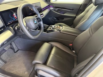 BMW 520 - 10