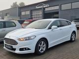 Ford Mondeo Lim. Titanium/1.Ha/Sitzh./Alus/PDC/ZV - Ford Mondeo mit Benzin-Antrieb: Limousine