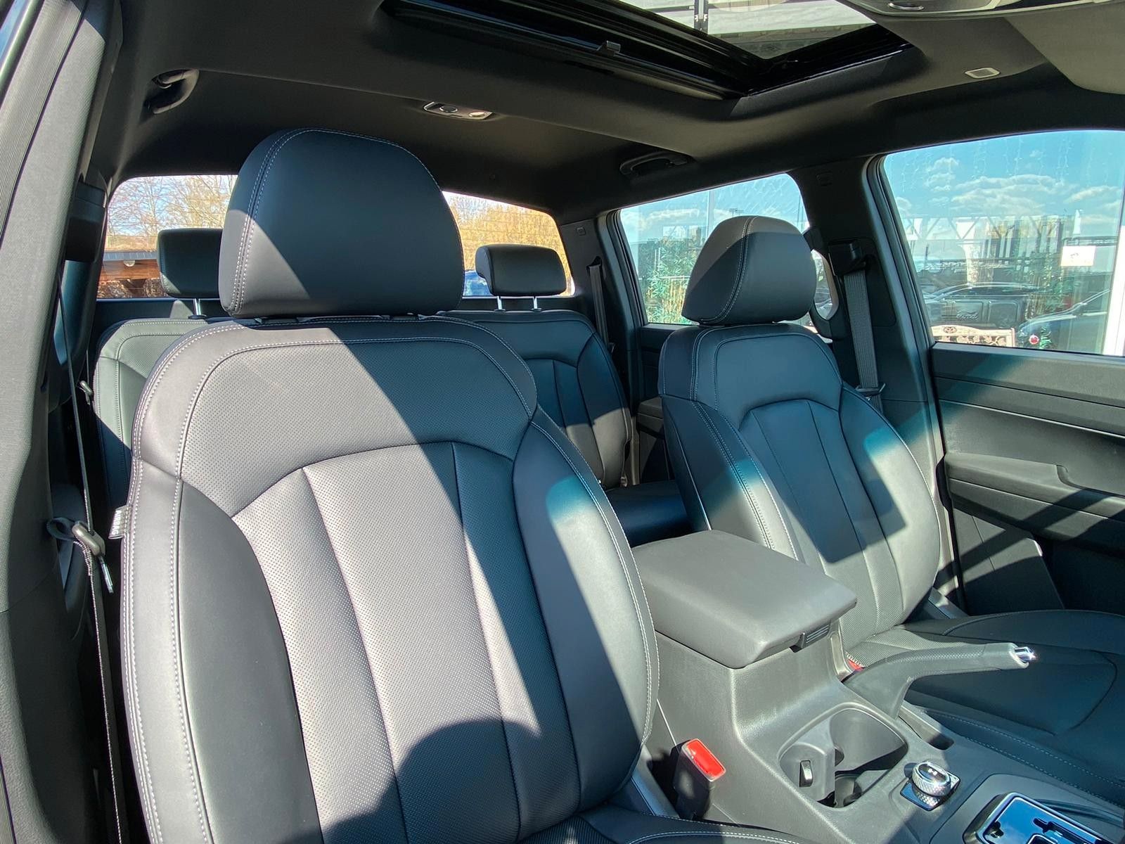 Fahrzeugabbildung Ssangyong Musso Grand 2.2d AT 4x4 BLACK LEDER+XENON+SD+AHK