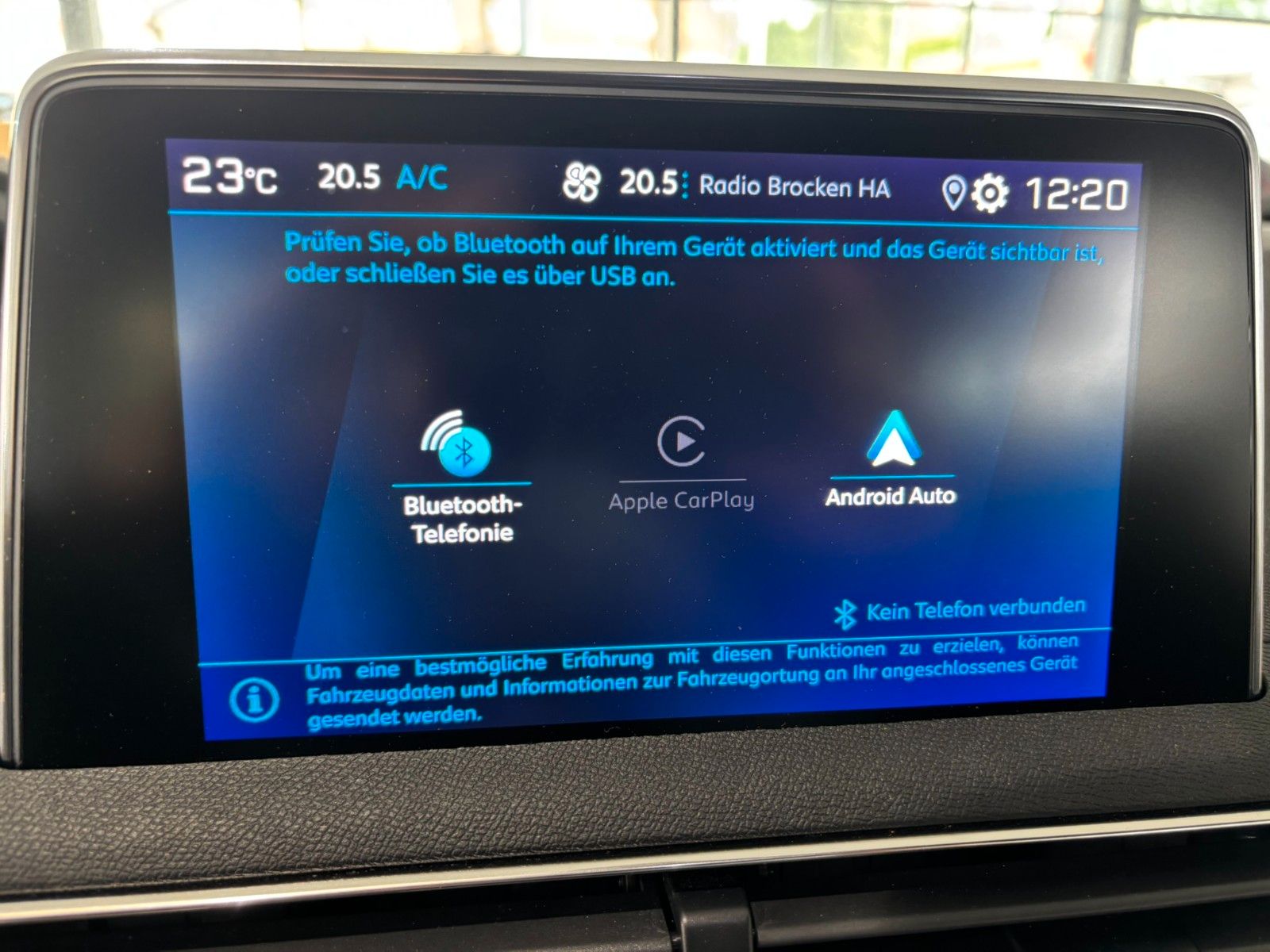 Fahrzeugabbildung Peugeot 3008 1.2T ACTIVE PACK NAVI/LED/SPORT/VIRT/PDC