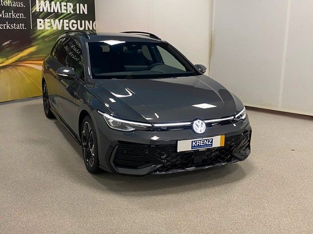 Fahrzeugabbildung Volkswagen Golf 1.5 eTSI DSG R-Line Variant+Garantie 2028+