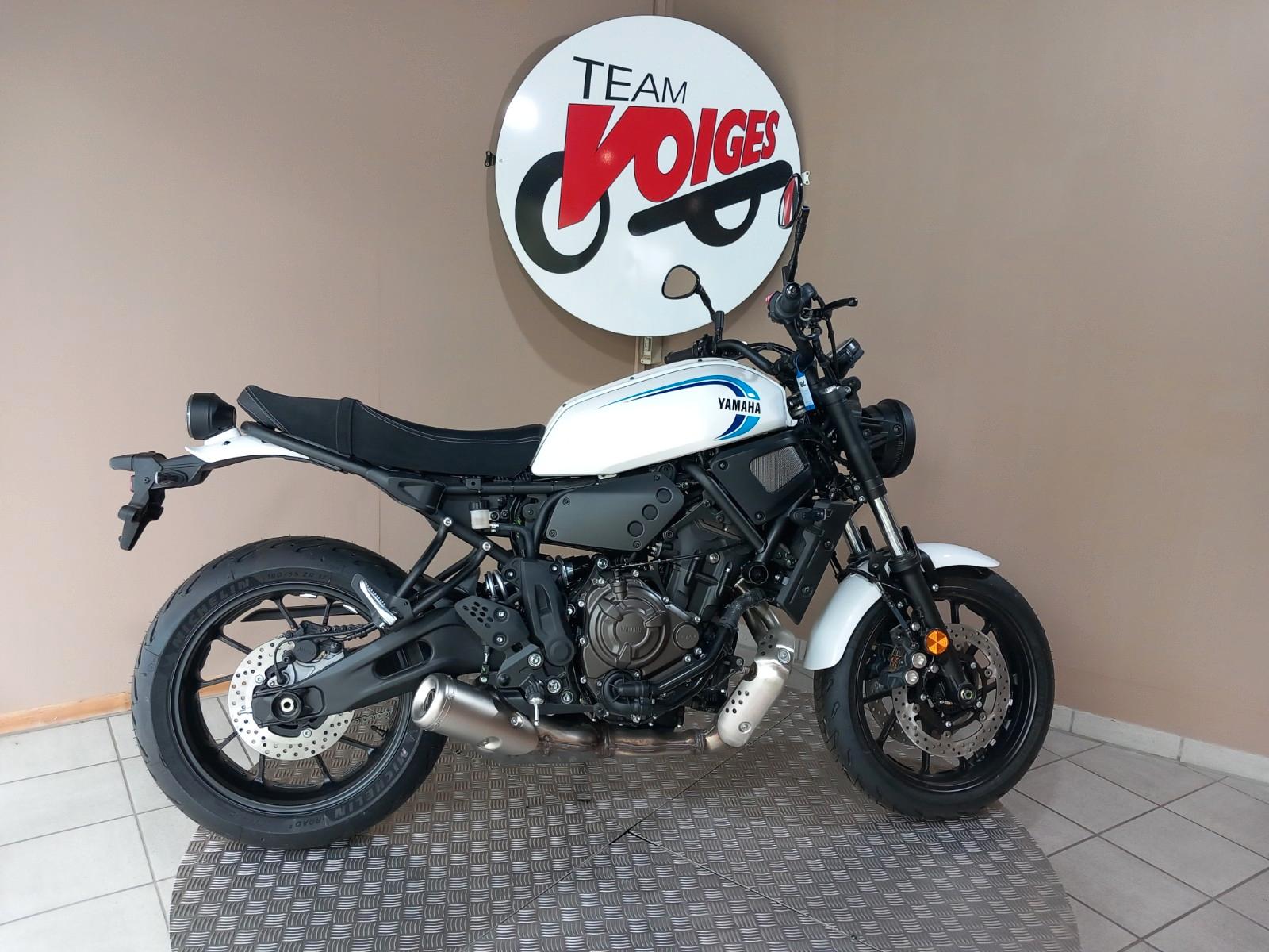 Yamaha XSR 700 ABS 2022 / Mit Tageszul./ 3+2 Ja. Gar .