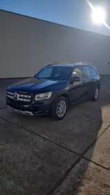 Mercedes-Benz GLB 180d 8G-DCT TOP Zustand Unfallfrei - Mercedes GLB 180 mit Schiebedach