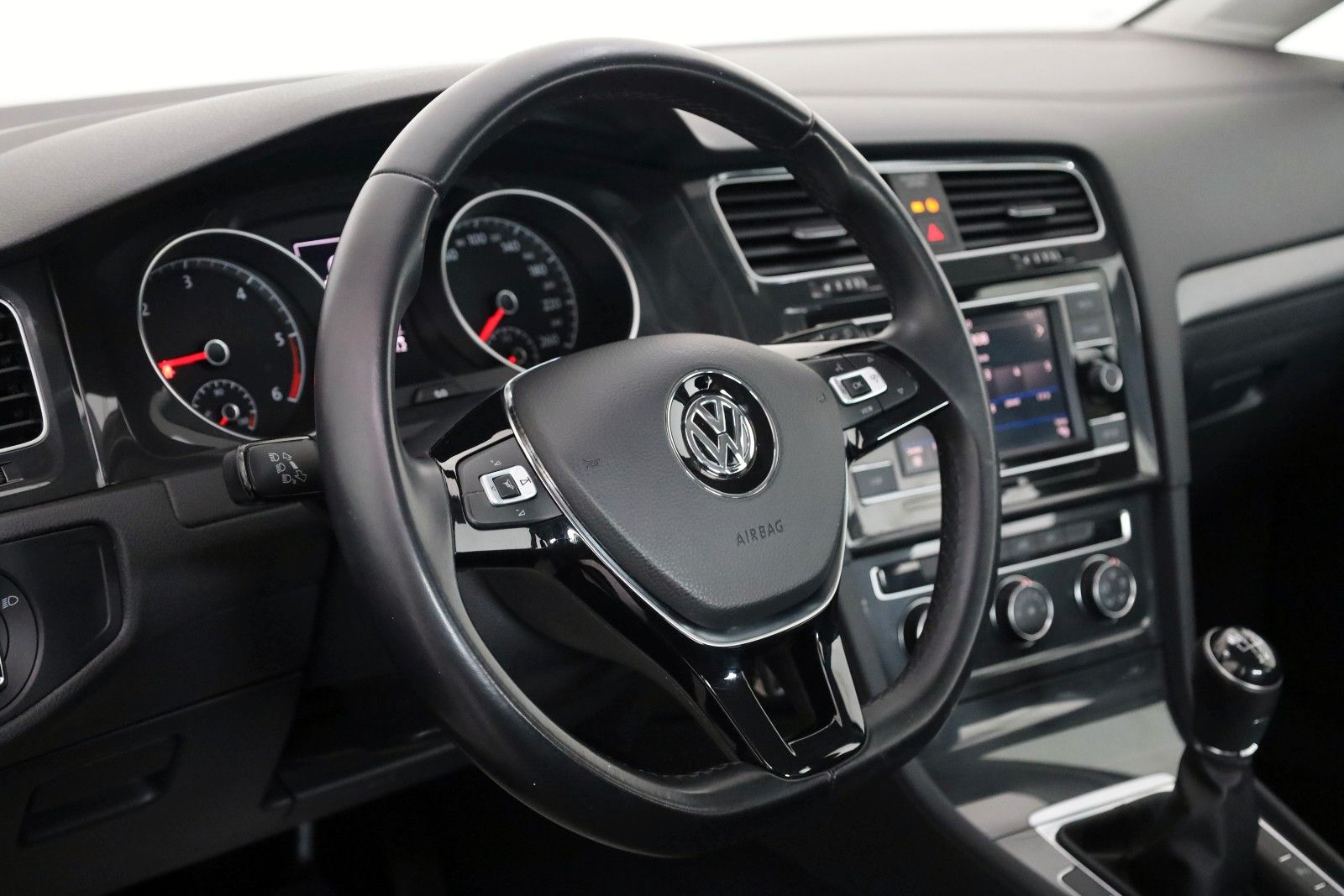 Fahrzeugabbildung Volkswagen Golf VII Lim. Comfortline BMT,PDC v.h.,SR+WR