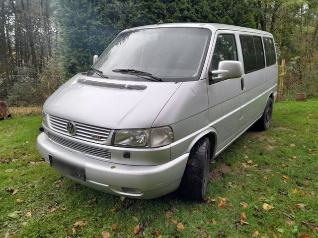 Volkswagen VW T4 Multivan II Genaration 2,5l TDI 151P...