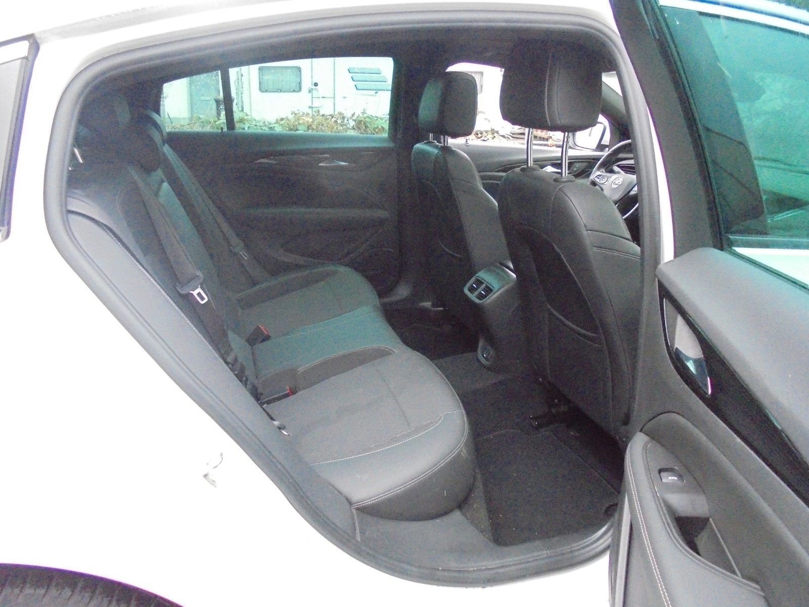 Fahrzeugabbildung Opel Insignia B Grand Sport Innovation Automatik/Navi