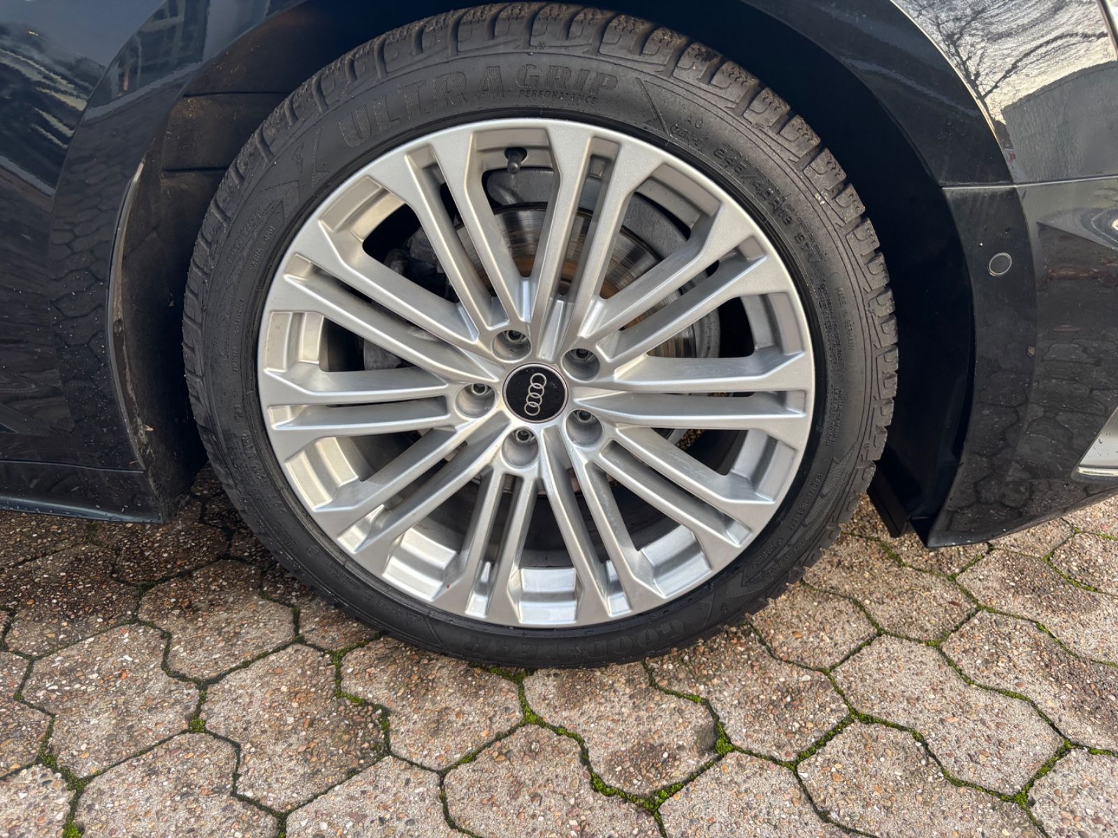 Fahrzeugabbildung Audi A5 Sportback 35 TFSI Sportpaket