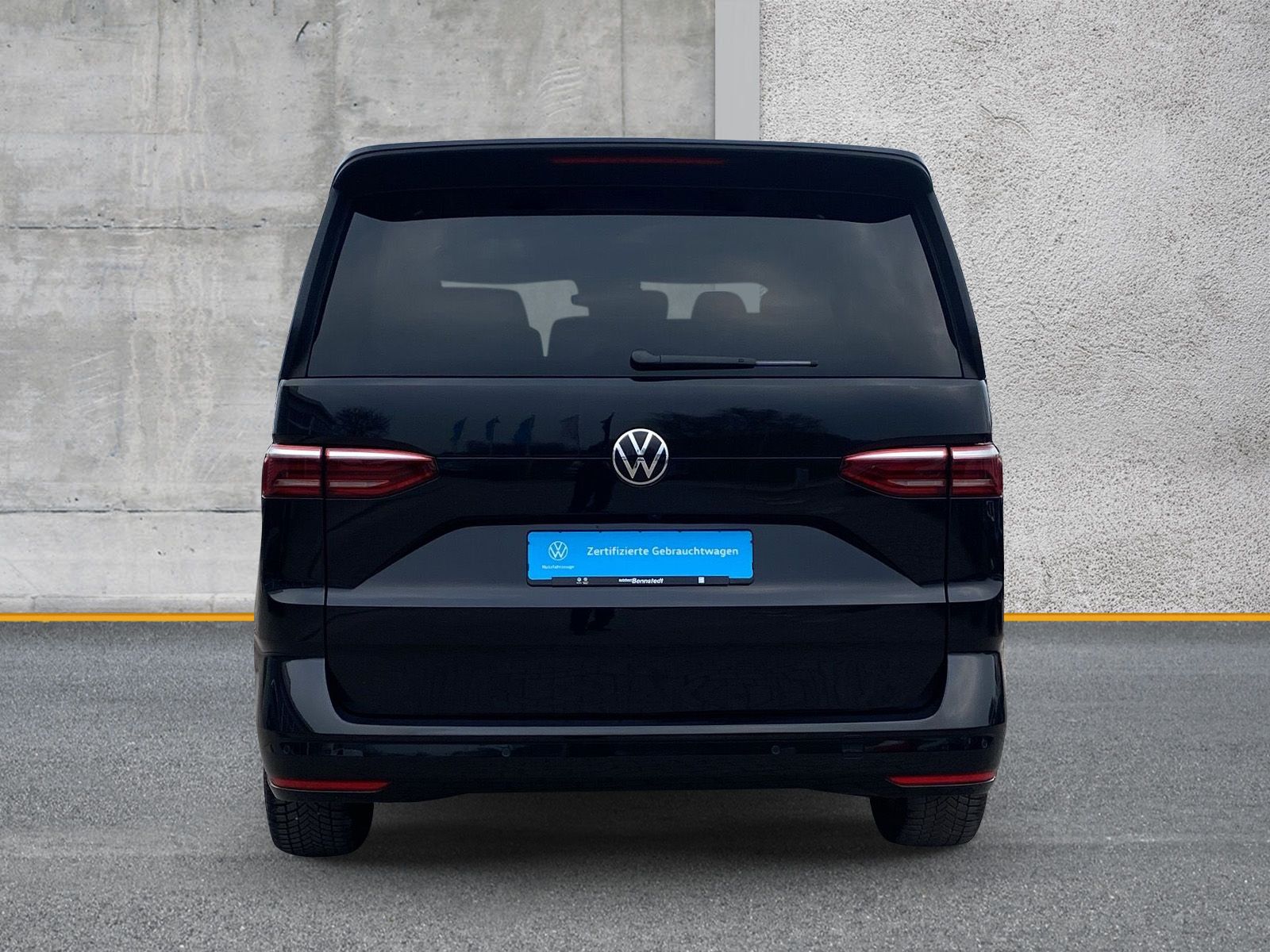 Fahrzeugabbildung Volkswagen T7 Multivan 2.0 TSI DSG 7-Sitzer MATRIX PANO KAM