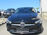 Mercedes-Benz CLA 200 ShootingBrake-Burmester-Leder-LED-KAM-MB - Mercedes-Benz CLA 200 Shooting Brake in Bochum