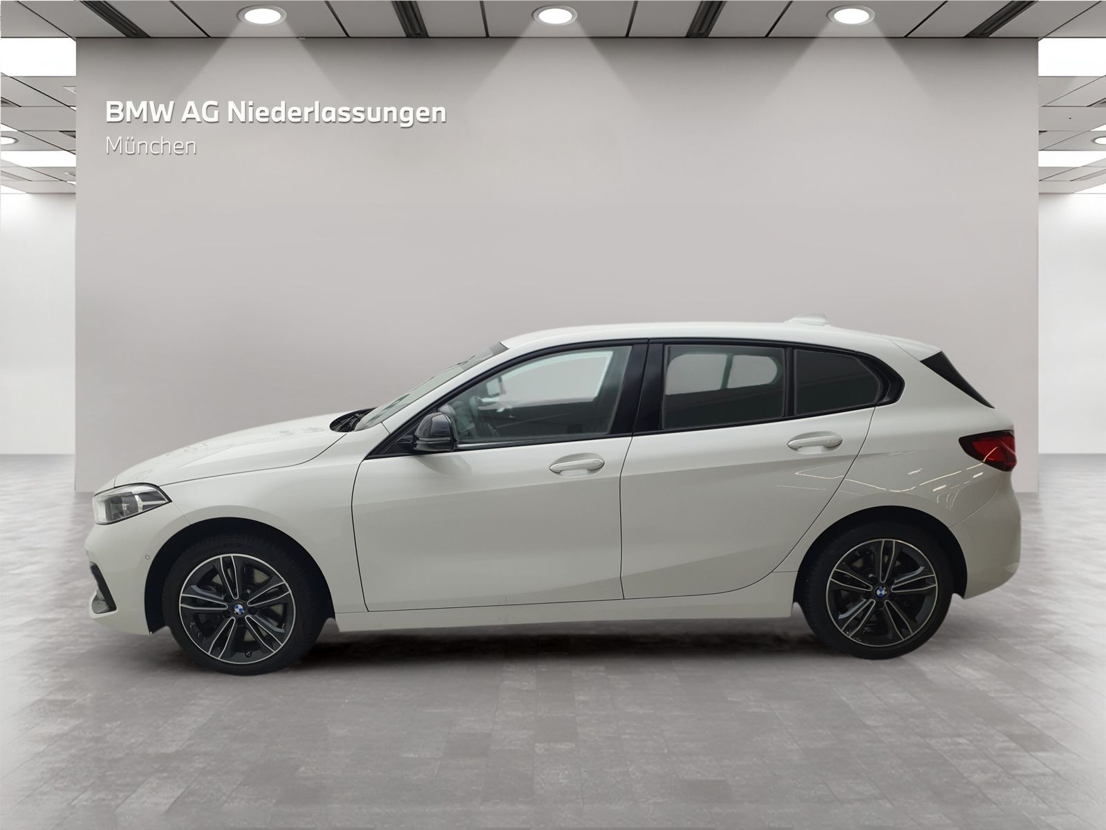 BMW 120i Sport Line LiveCockpitProf PDC Driv.Assist foto 2