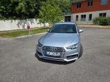 Audi S4 3.0 TFSI tiptronic quattro Avant - - silberne Audi S4