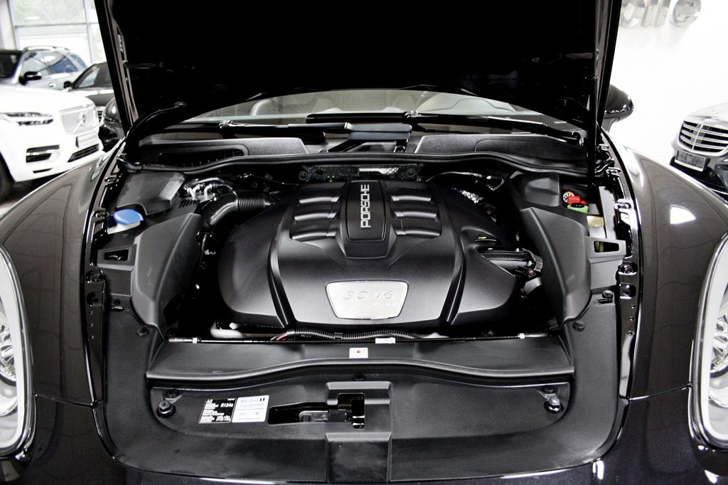 Porsche Cayenne Diesel 2. Besitz LUFT BOSE PANO LEDER