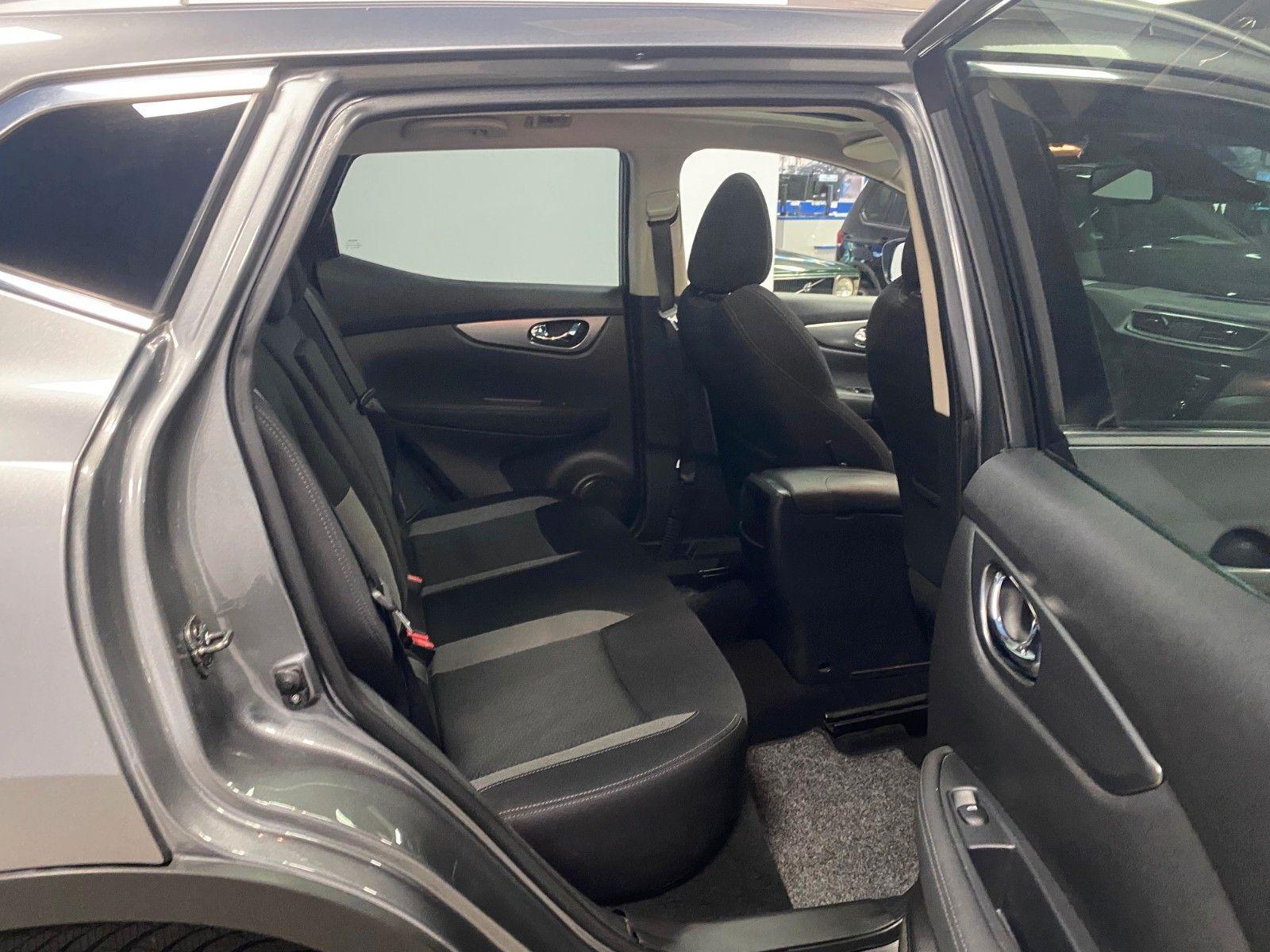 Nissan Qashqai 1.3DIG-T+AHK+Pano+360°Kamera+beh.Front