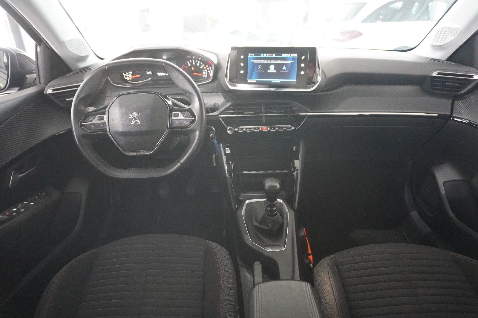 Fahrzeugabbildung Peugeot 208 1.2 ACTIVE PACK NAVI/LED/SPORT/PDC/TEMP./ASS