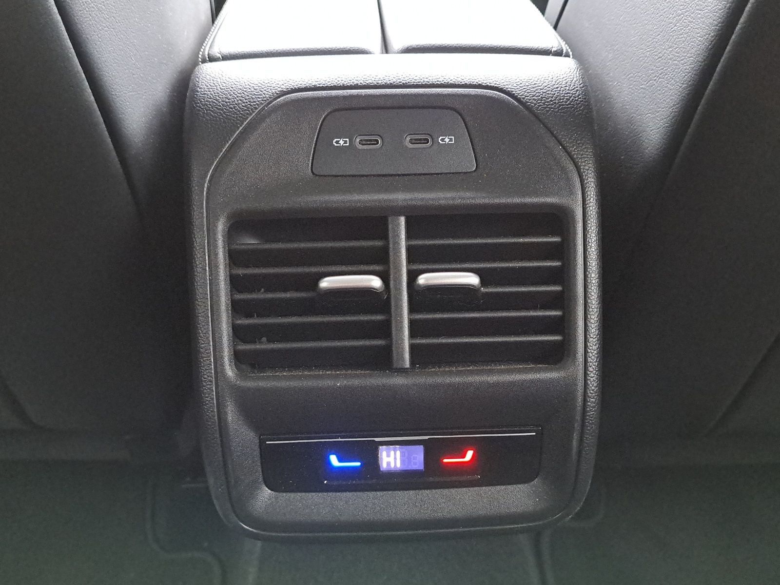 Volkswagen Passat - Bild 15